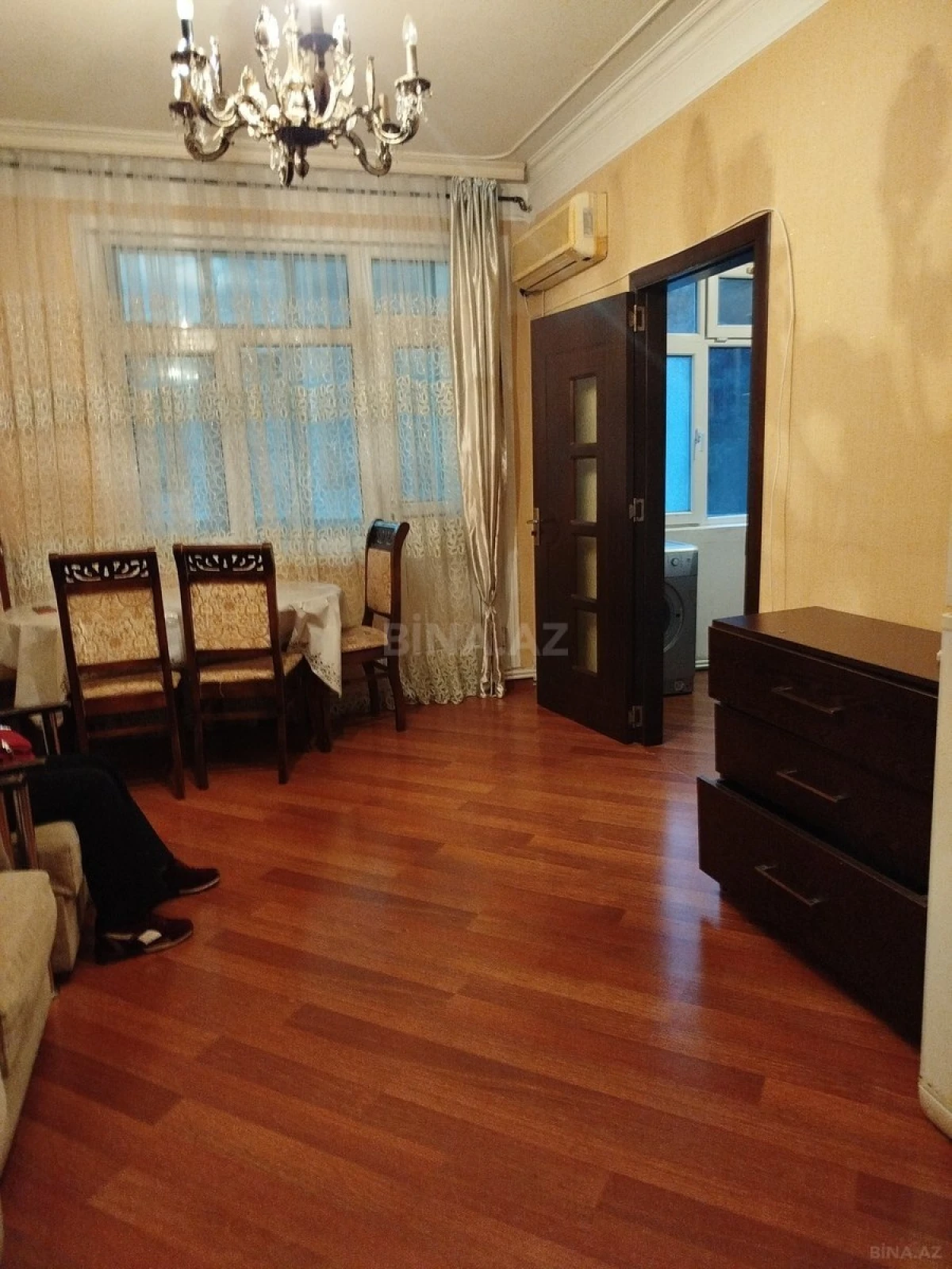 Kirayə verilir 2 otaqlı mənzil 54 m²