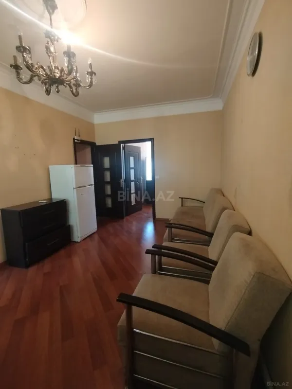 Kirayə verilir 2 otaqlı mənzil 54 m²