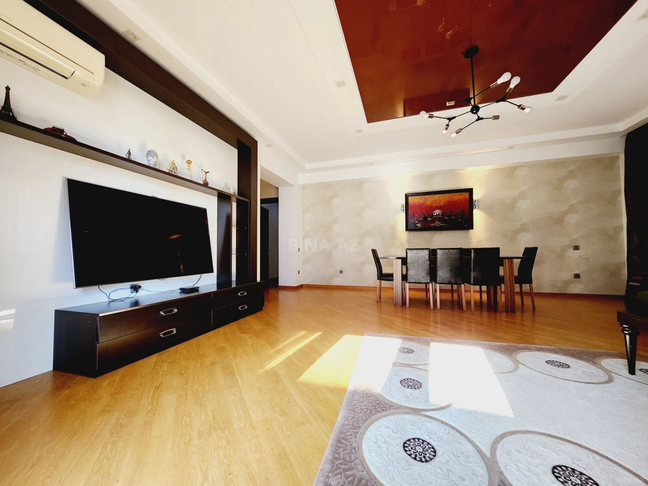 Satılır 3 otaqlı mənzil 128 m²