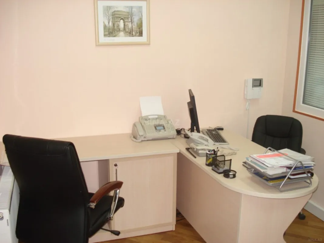 Kirayə verilir 2 otaqlı ofis 50 m²