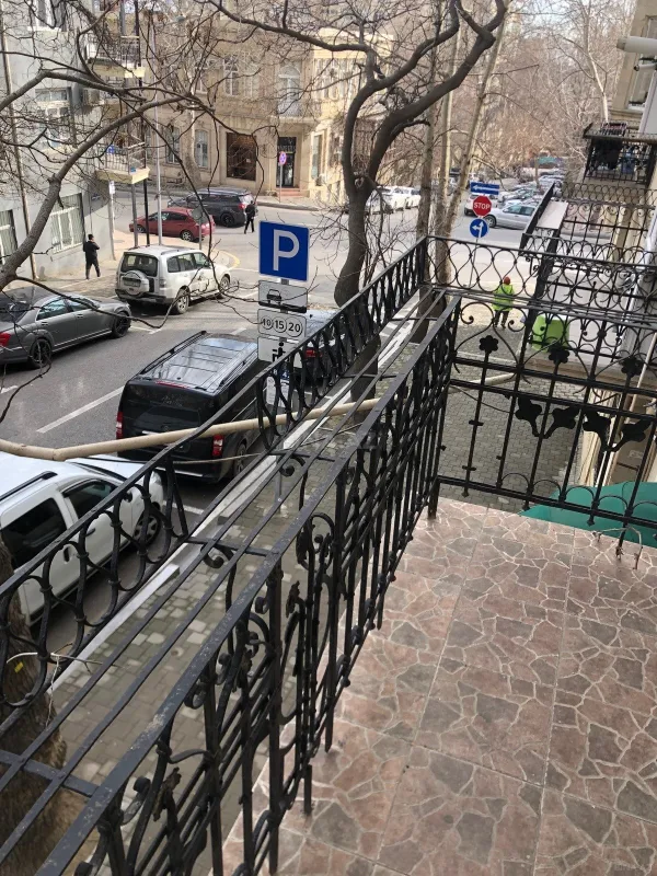 Kirayə verilir 2 otaqlı ofis 50 m²