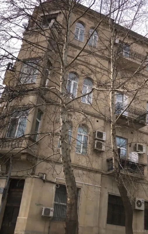 Kirayə verilir 2 otaqlı ofis 50 m²