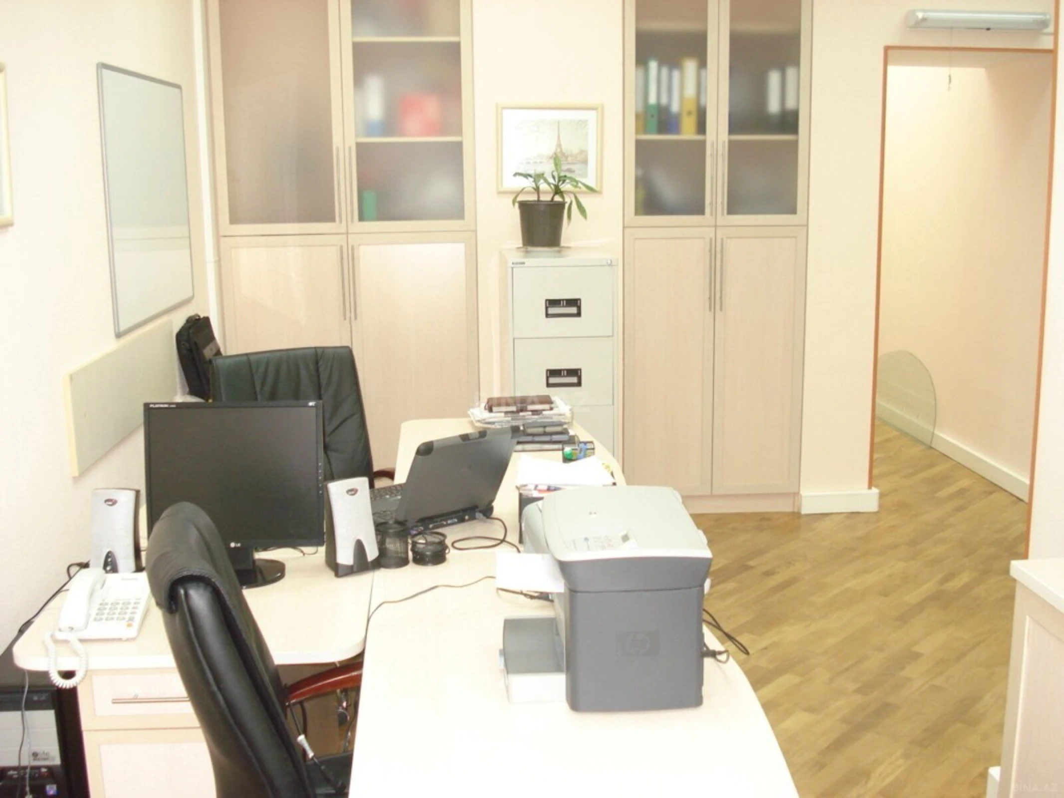 Kirayə verilir 2 otaqlı ofis 50 m²