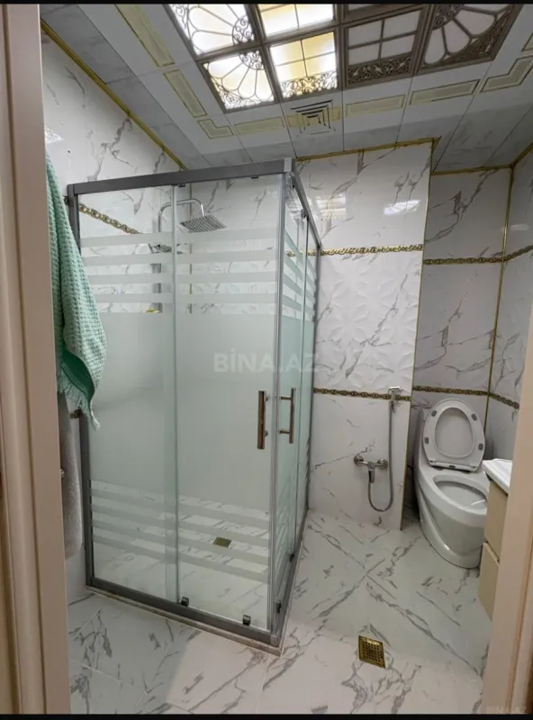 Kirayə verilir 2 otaqlı mənzil 90 m²