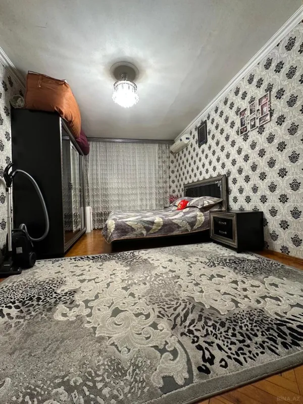 Satılır 3 otaqlı mənzil 70 m²