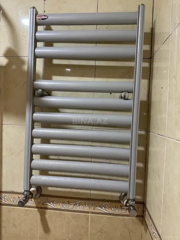 Satılır 3 otaqlı mənzil 70 m²