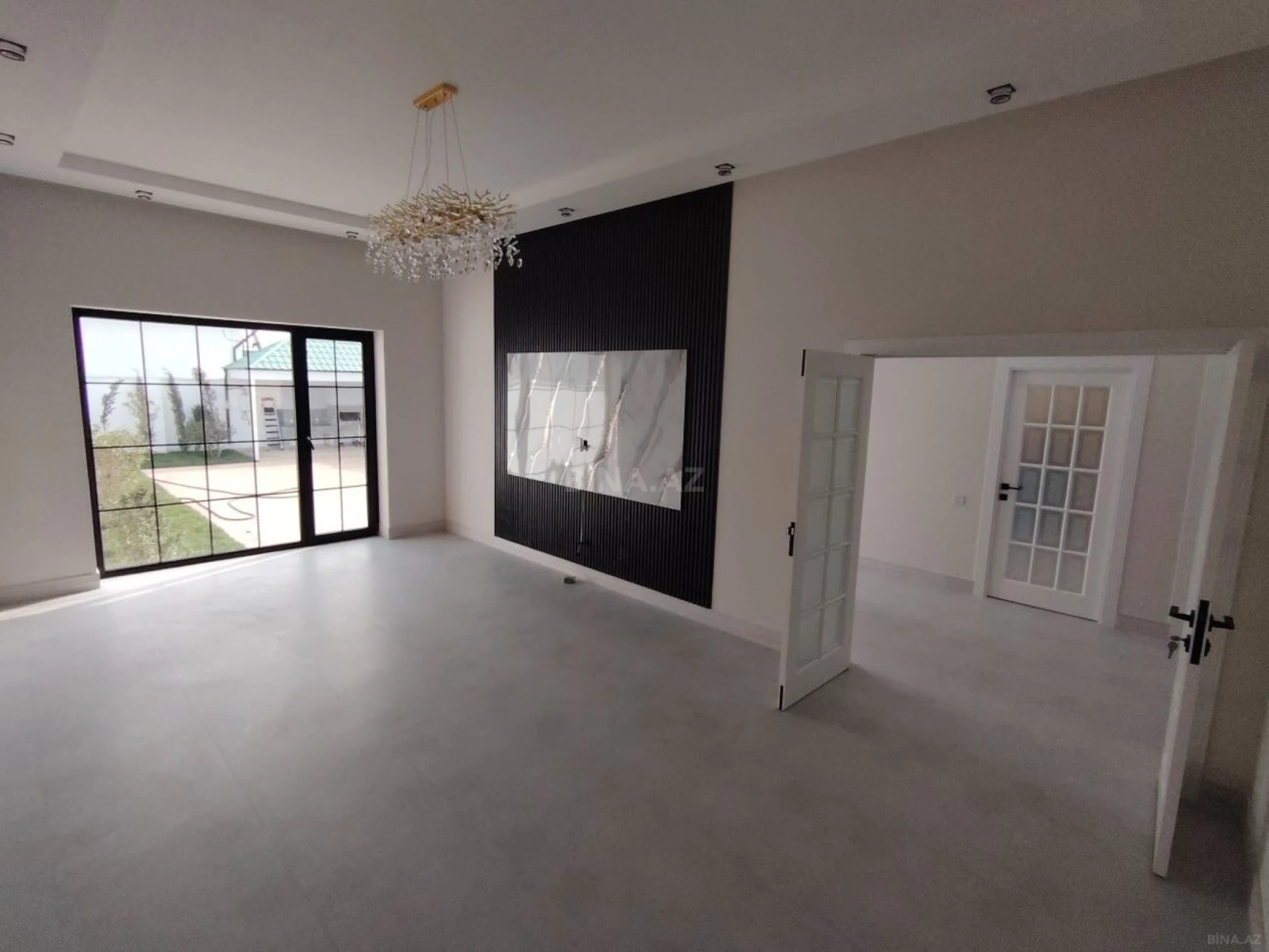 Satılır 4 otaqlı həyət evi 140 m²