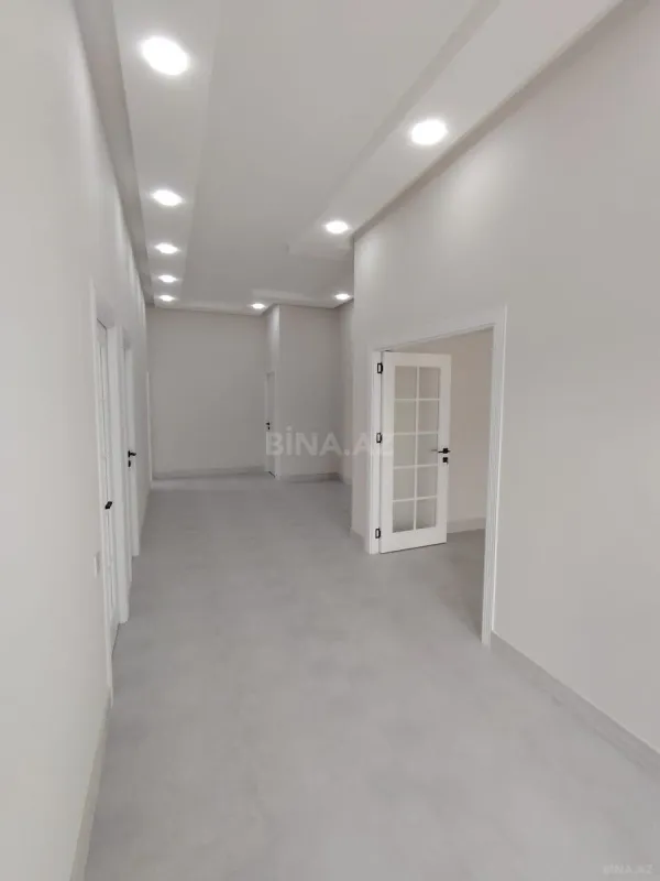 Satılır 4 otaqlı həyət evi 140 m²