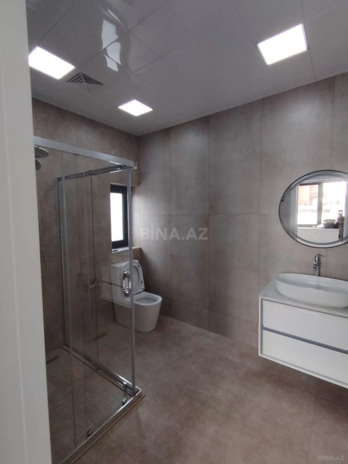 Satılır 4 otaqlı həyət evi 140 m²