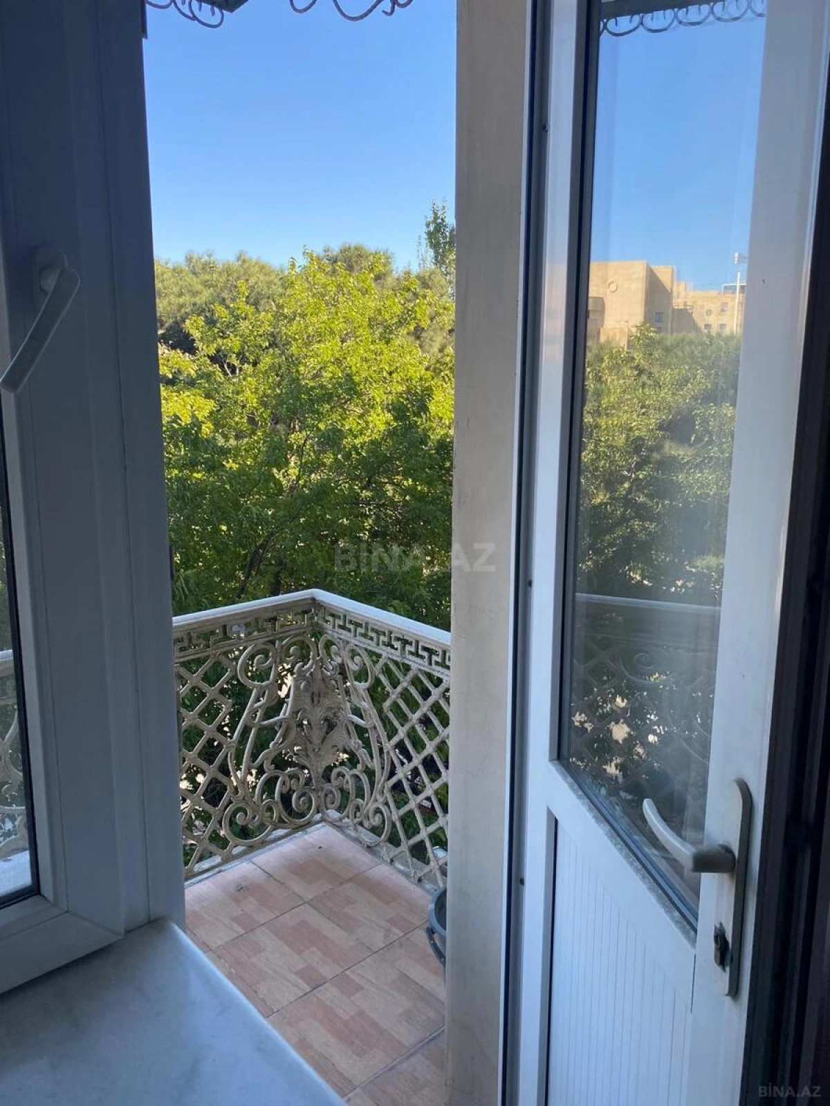 Kirayə verilir 3 otaqlı mənzil 75 m²