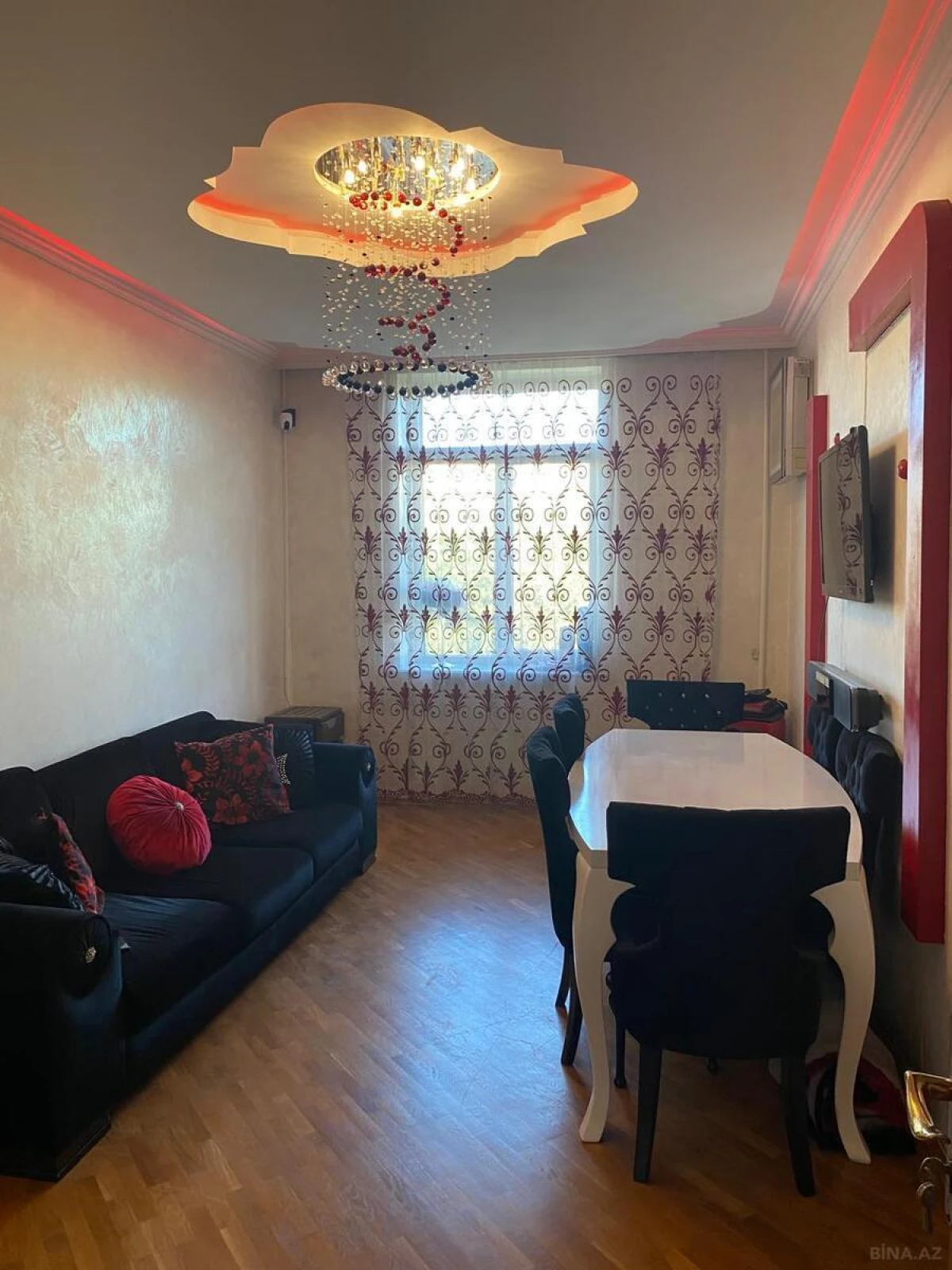 Kirayə verilir 3 otaqlı mənzil 75 m²