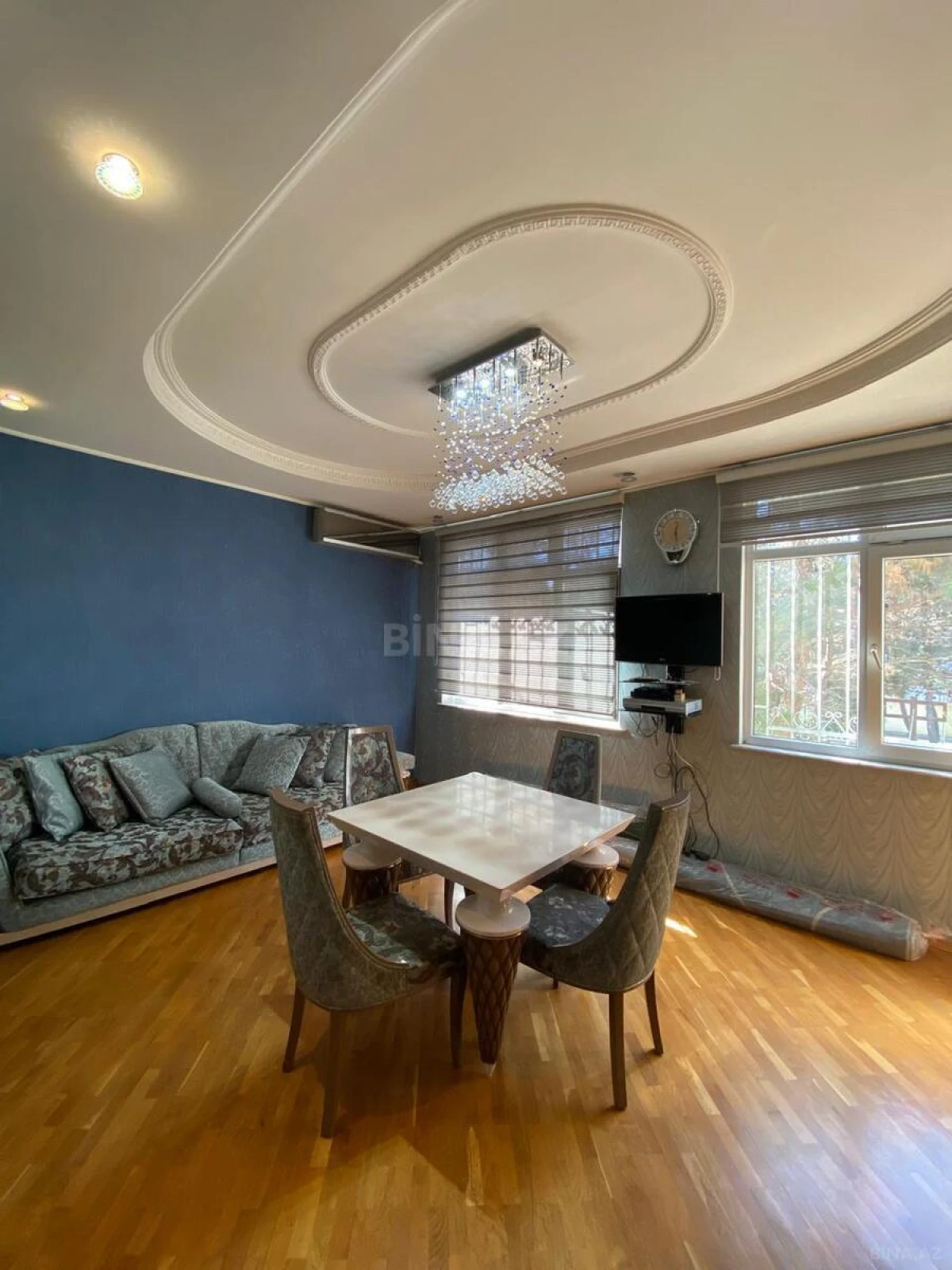 Kirayə verilir 3 otaqlı mənzil 75 m²