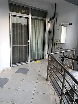 Kirayə verilir 4 otaqlı mənzil 220 m²