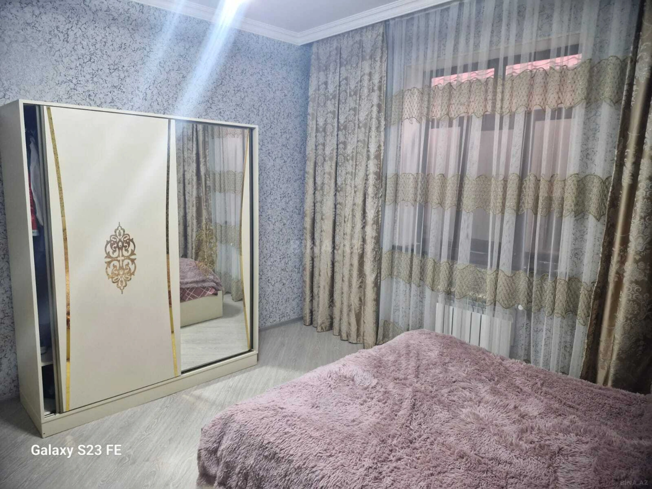 Satılır 5 otaqlı həyət evi 140 m²