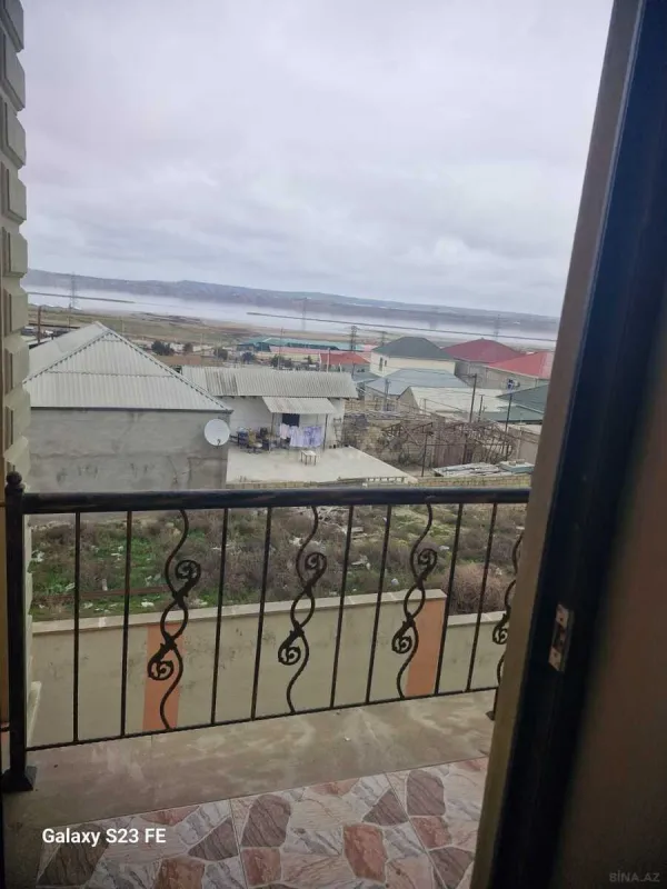 Satılır 5 otaqlı həyət evi 140 m²