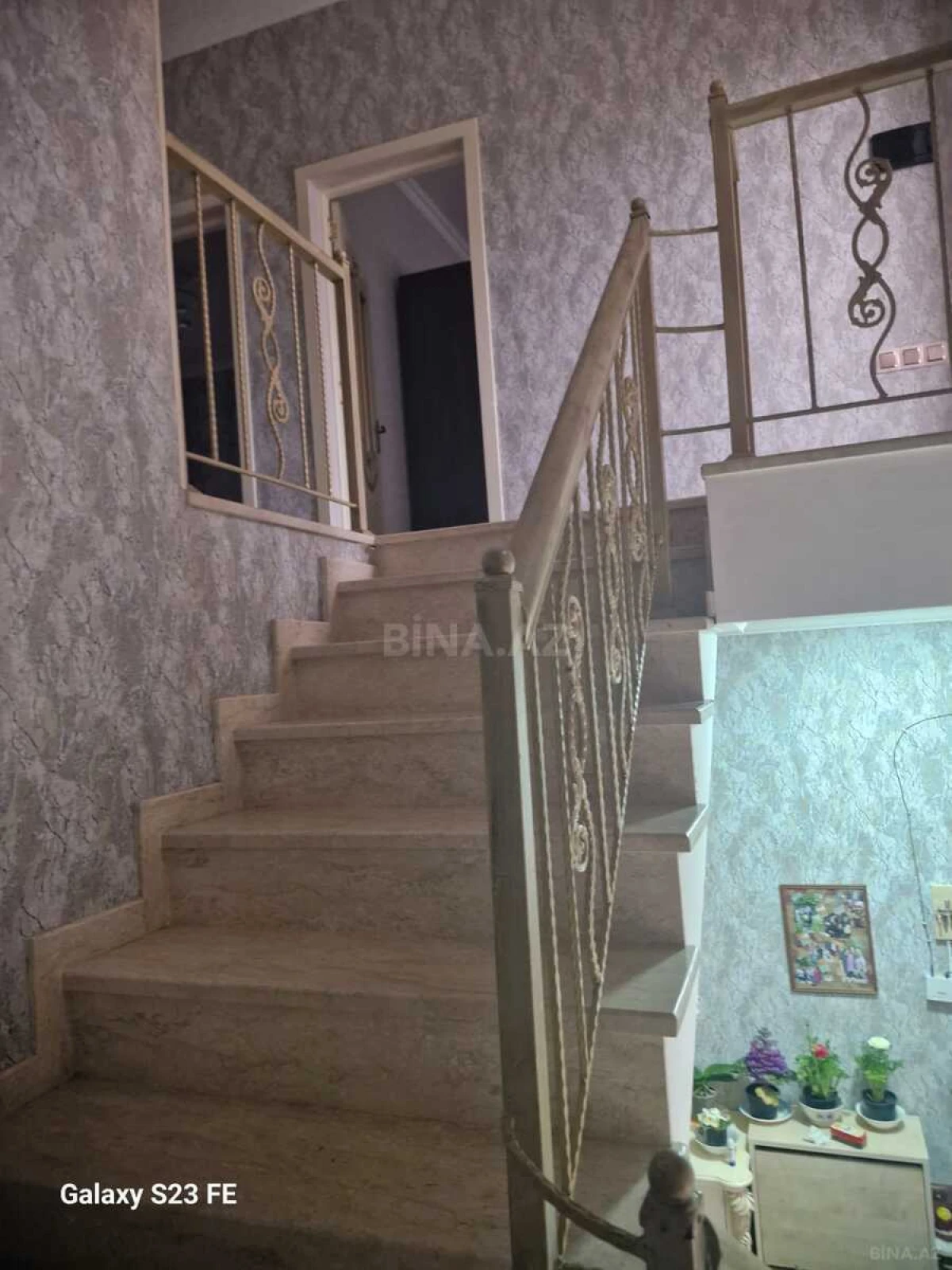 Satılır 5 otaqlı həyət evi 140 m²