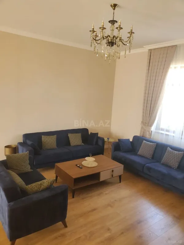 Kirayə verilir 4 otaqlı həyət evi 160 m²