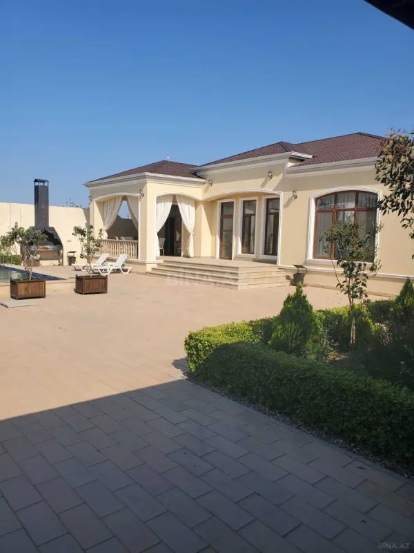 Kirayə verilir 4 otaqlı həyət evi 160 m²