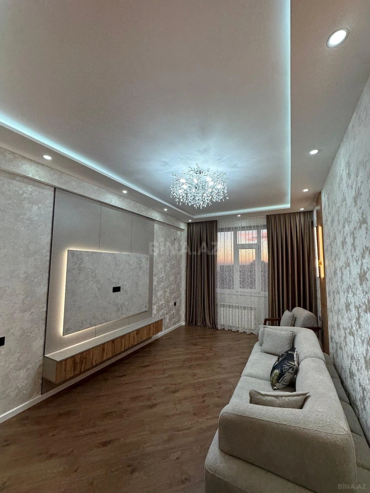 Satılır 3 otaqlı mənzil 80 m²