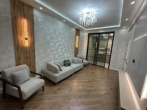 Satılır 3 otaqlı mənzil 80 m²