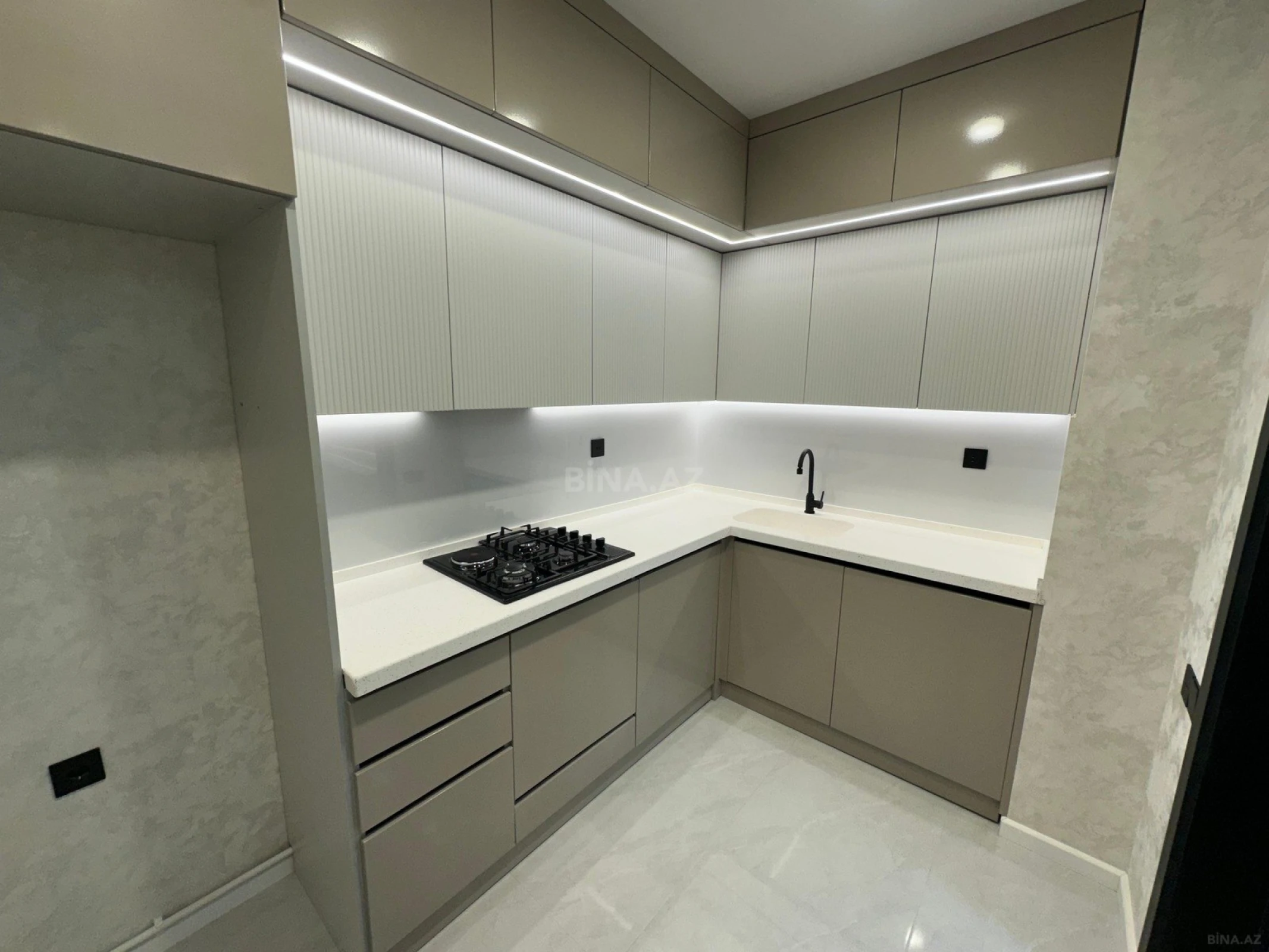 Satılır 3 otaqlı mənzil 80 m²