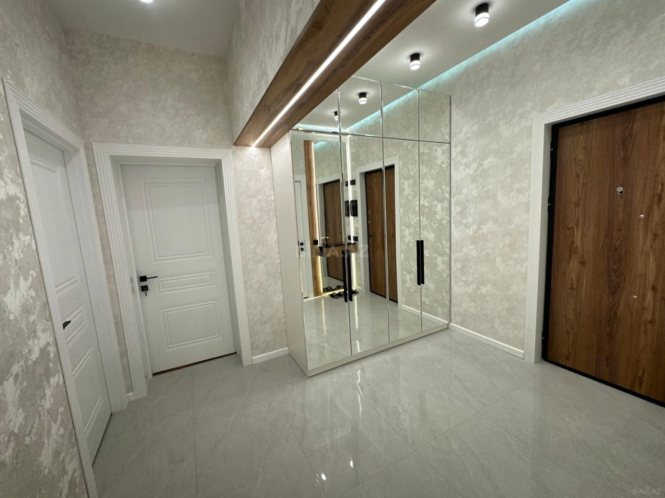 Satılır 3 otaqlı mənzil 80 m²