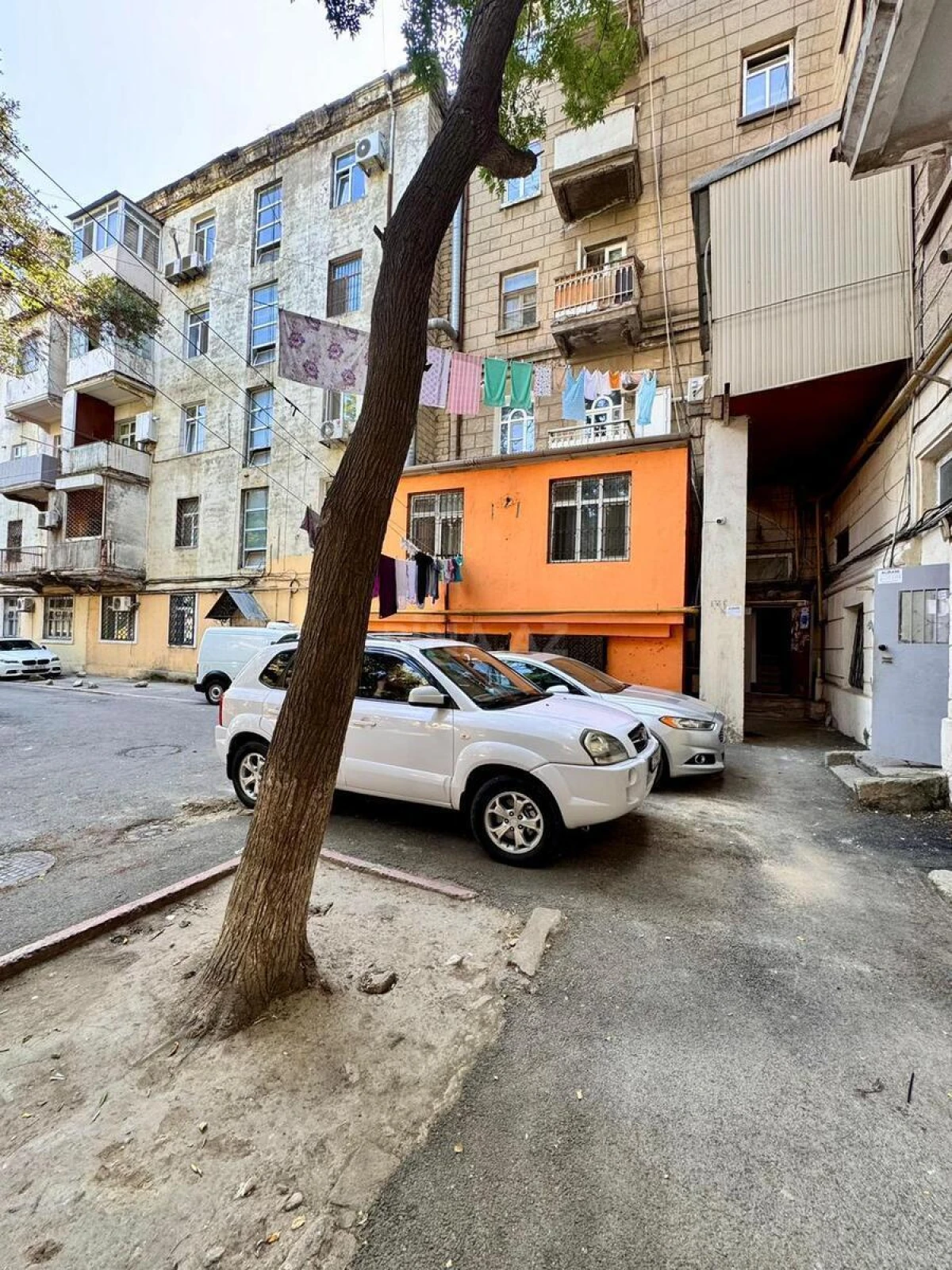 Satılır 3 otaqlı mənzil 90 m²