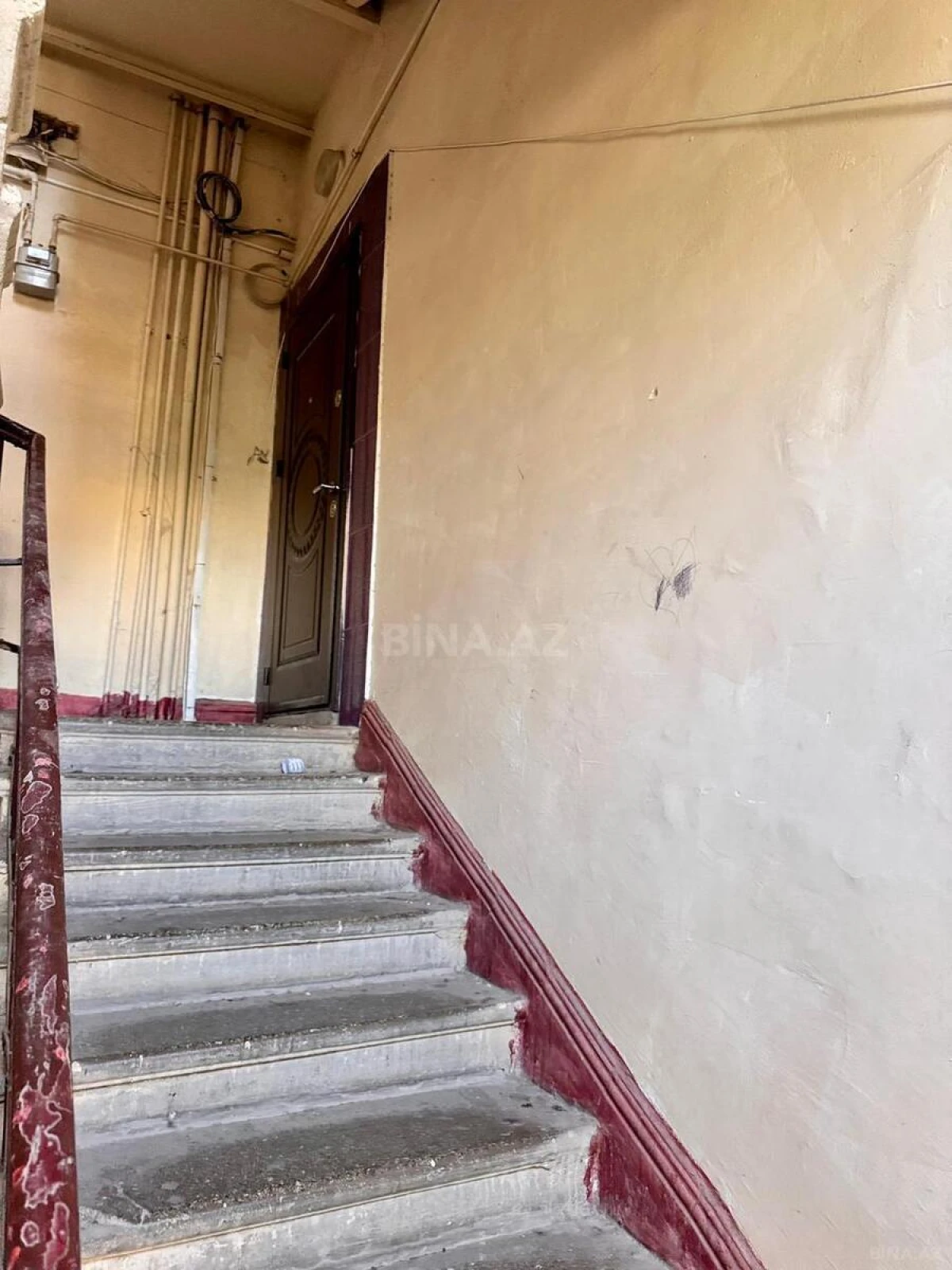 Satılır 3 otaqlı mənzil 90 m²