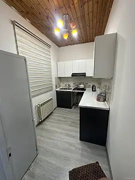 Kirayə verilir 2 otaqlı həyət evi 65 m²