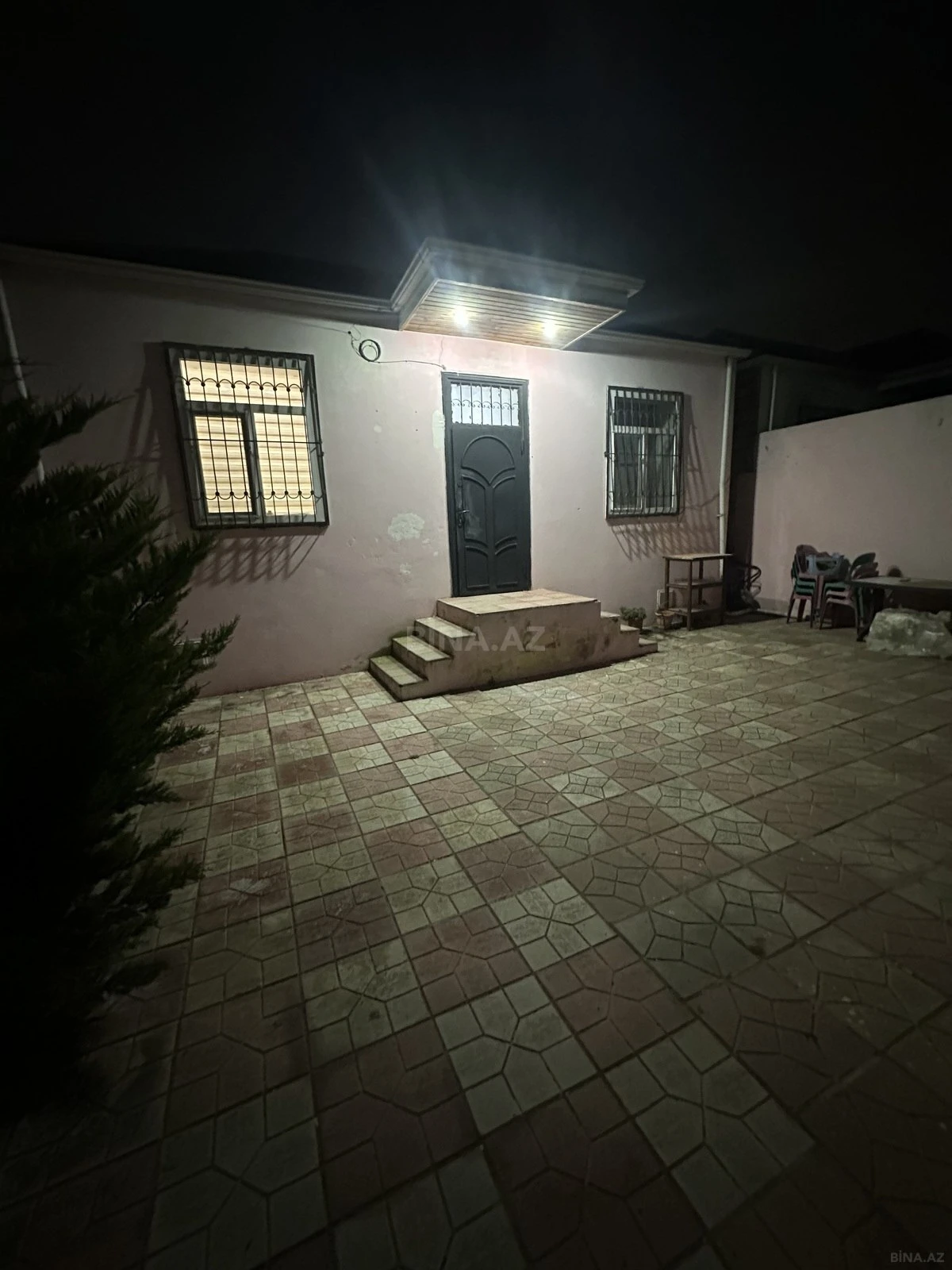 Kirayə verilir 2 otaqlı həyət evi 65 m²