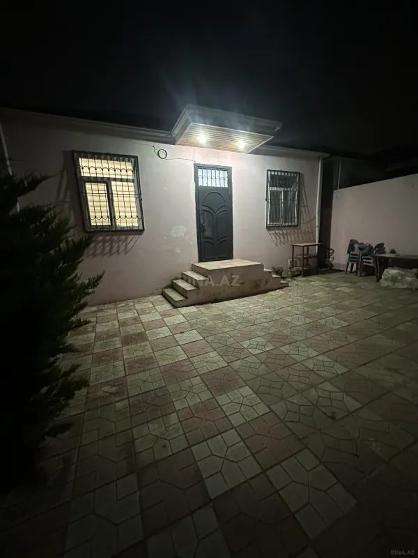 Kirayə verilir 2 otaqlı həyət evi 65 m²