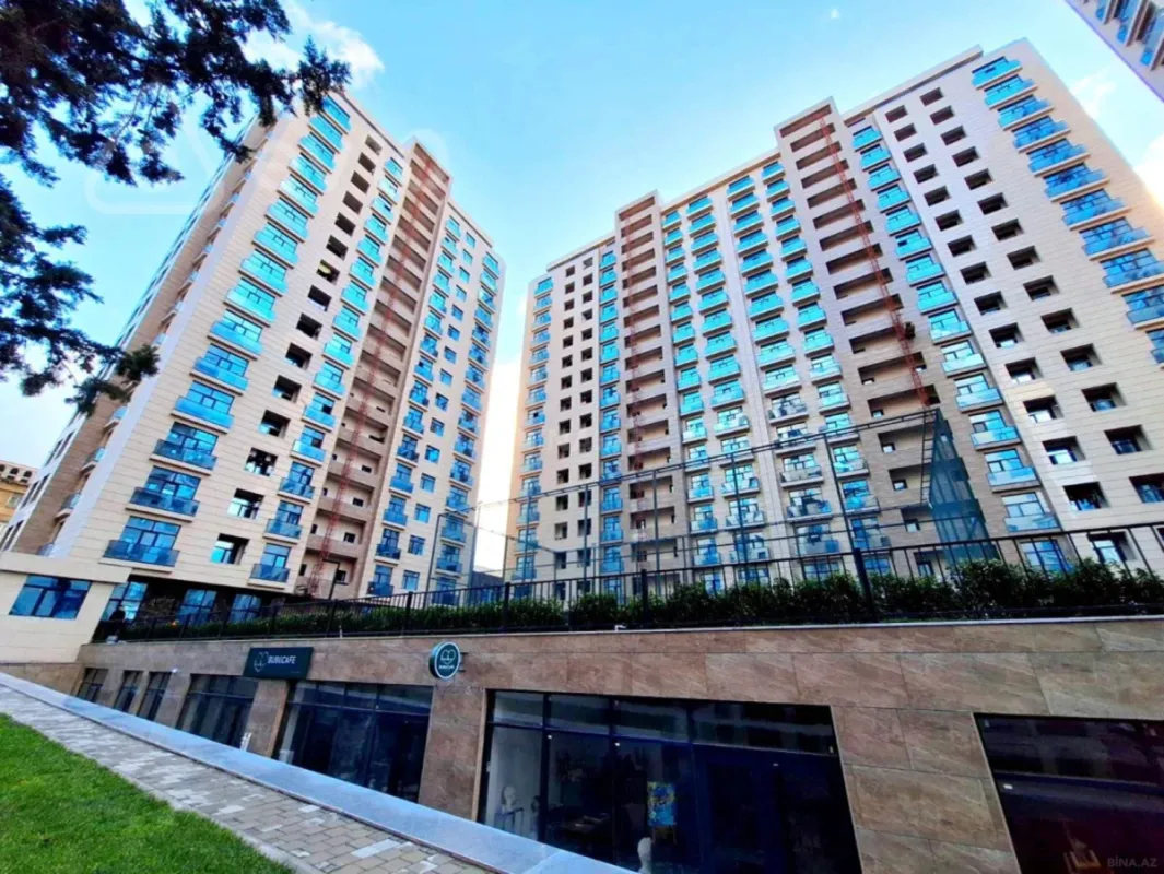 Satılır 4 otaqlı mənzil 148.3 m²