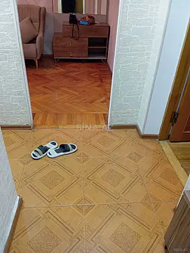 Kirayə verilir 3 otaqlı mənzil 180 m²