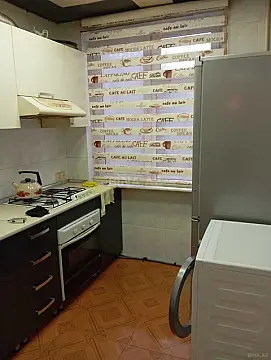 Kirayə verilir 3 otaqlı mənzil 180 m²