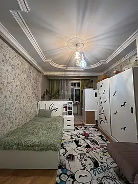 Satılır 3 otaqlı mənzil 140 m²