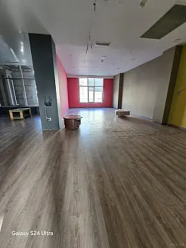 Kirayə verilir 10 otaqlı ofis 600 m²