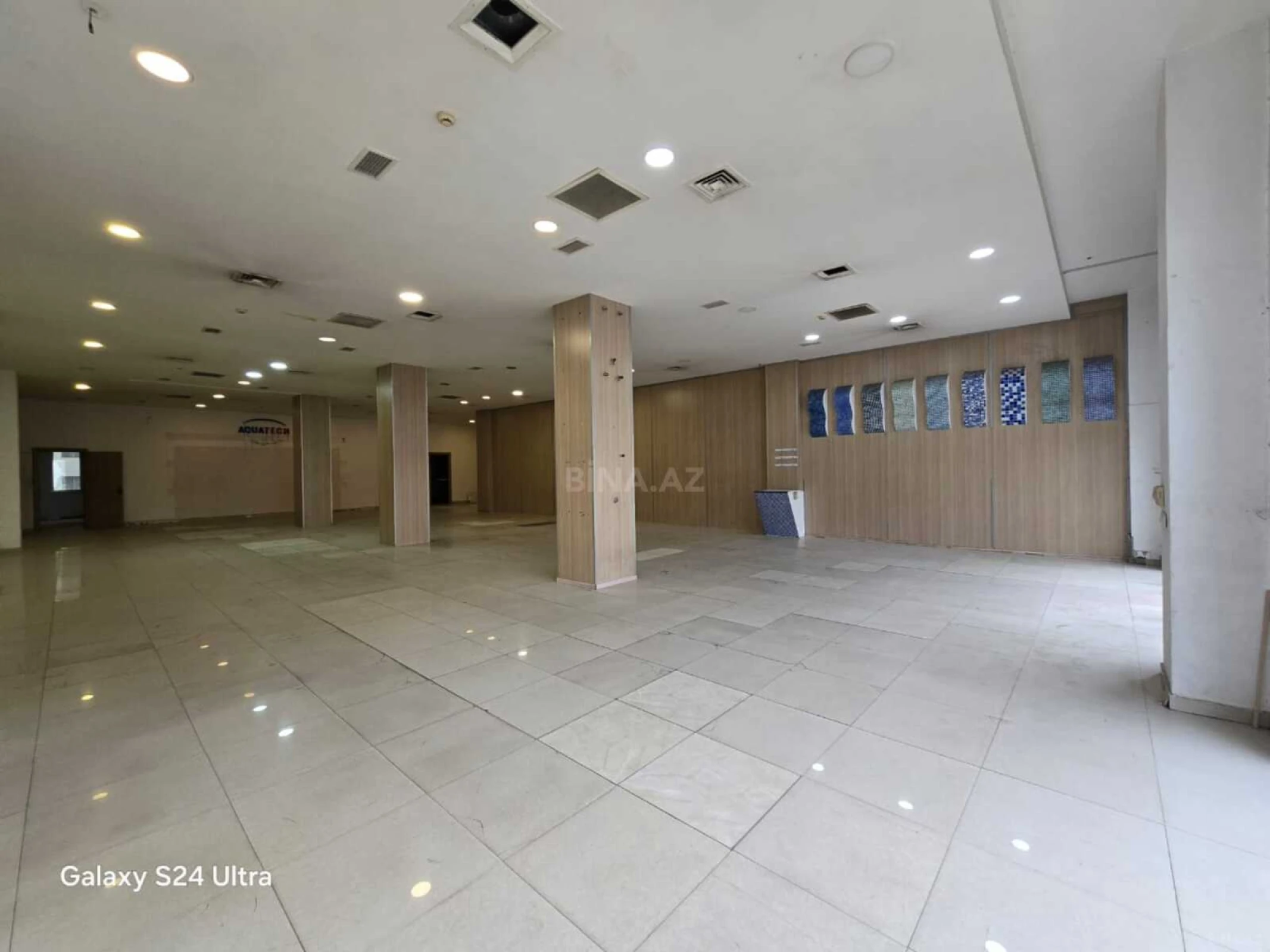 Kirayə verilir 10 otaqlı ofis 600 m²