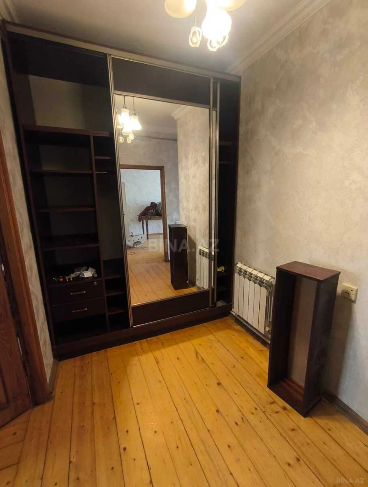 Kirayə verilir 2 otaqlı mənzil 60 m²