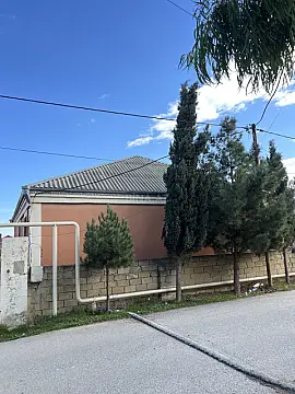 Satılır 4 otaqlı həyət evi 200 m² — Bakı 4 otaq 200.00 m²