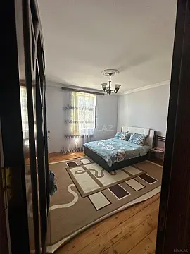 Satılır 4 otaqlı həyət evi 200 m²