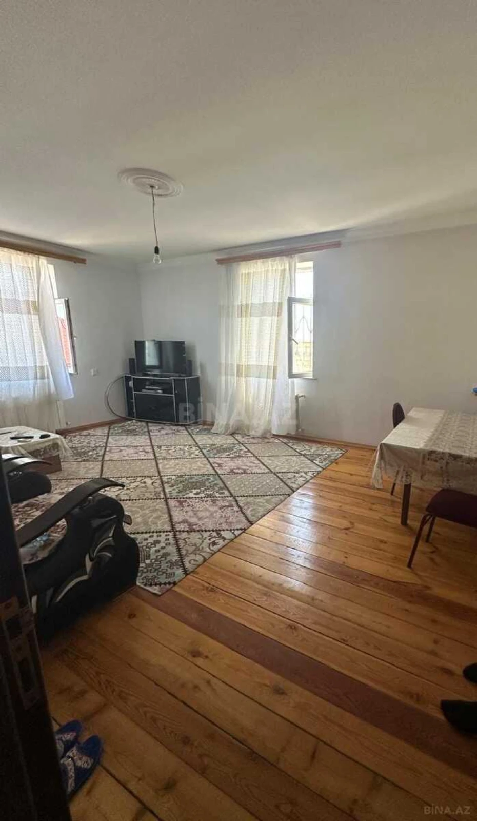 Satılır 4 otaqlı həyət evi 200 m²