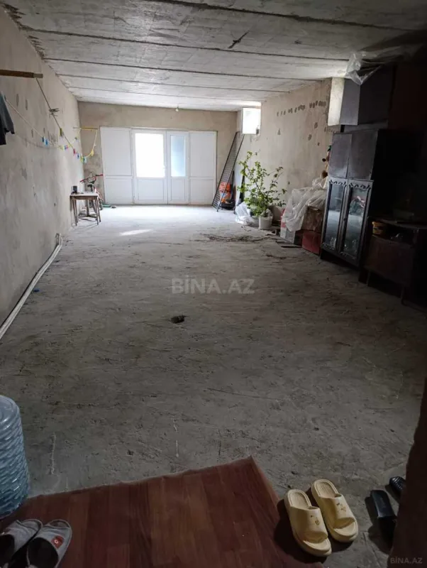 Satılır 6 otaqlı həyət evi 309 m²