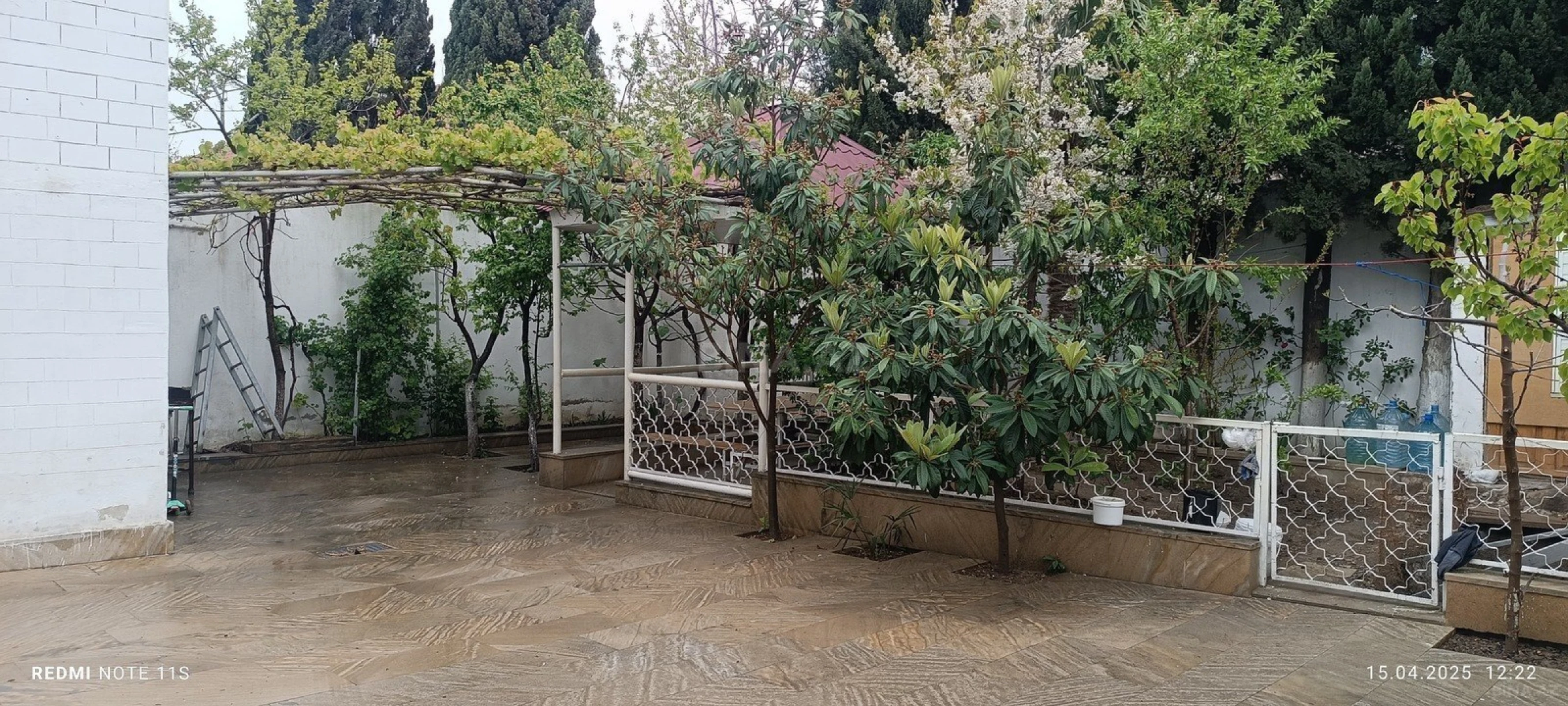 Satılır 6 otaqlı həyət evi 309 m²