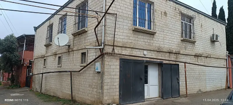 Satılır 6 otaqlı həyət evi 309 m²