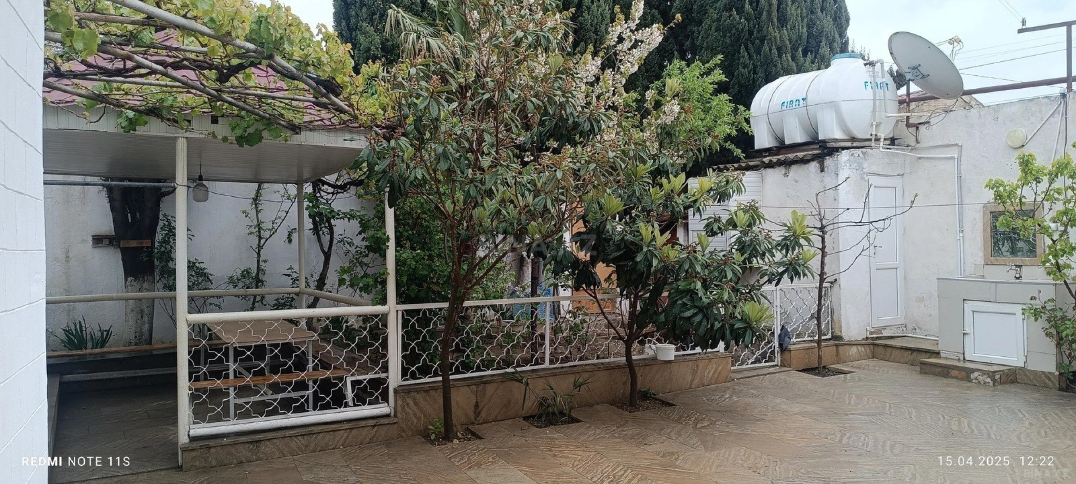 Satılır 6 otaqlı həyət evi 309 m²