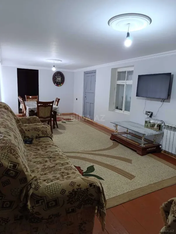 Satılır 6 otaqlı həyət evi 309 m²