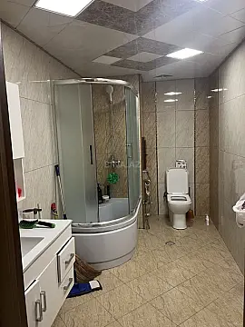 Kirayə verilir 2 otaqlı mənzil 88 m²