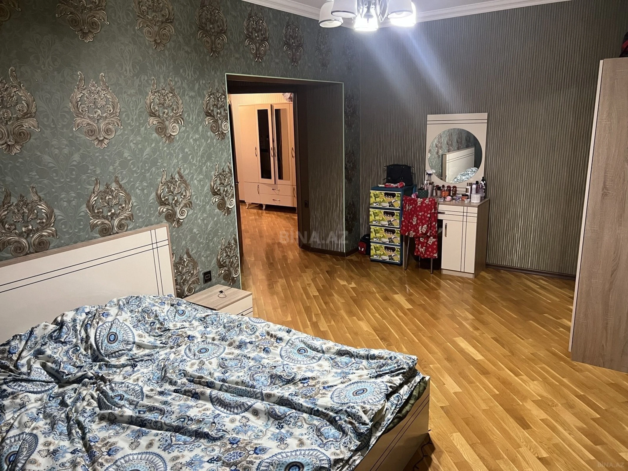 Kirayə verilir 2 otaqlı mənzil 88 m²