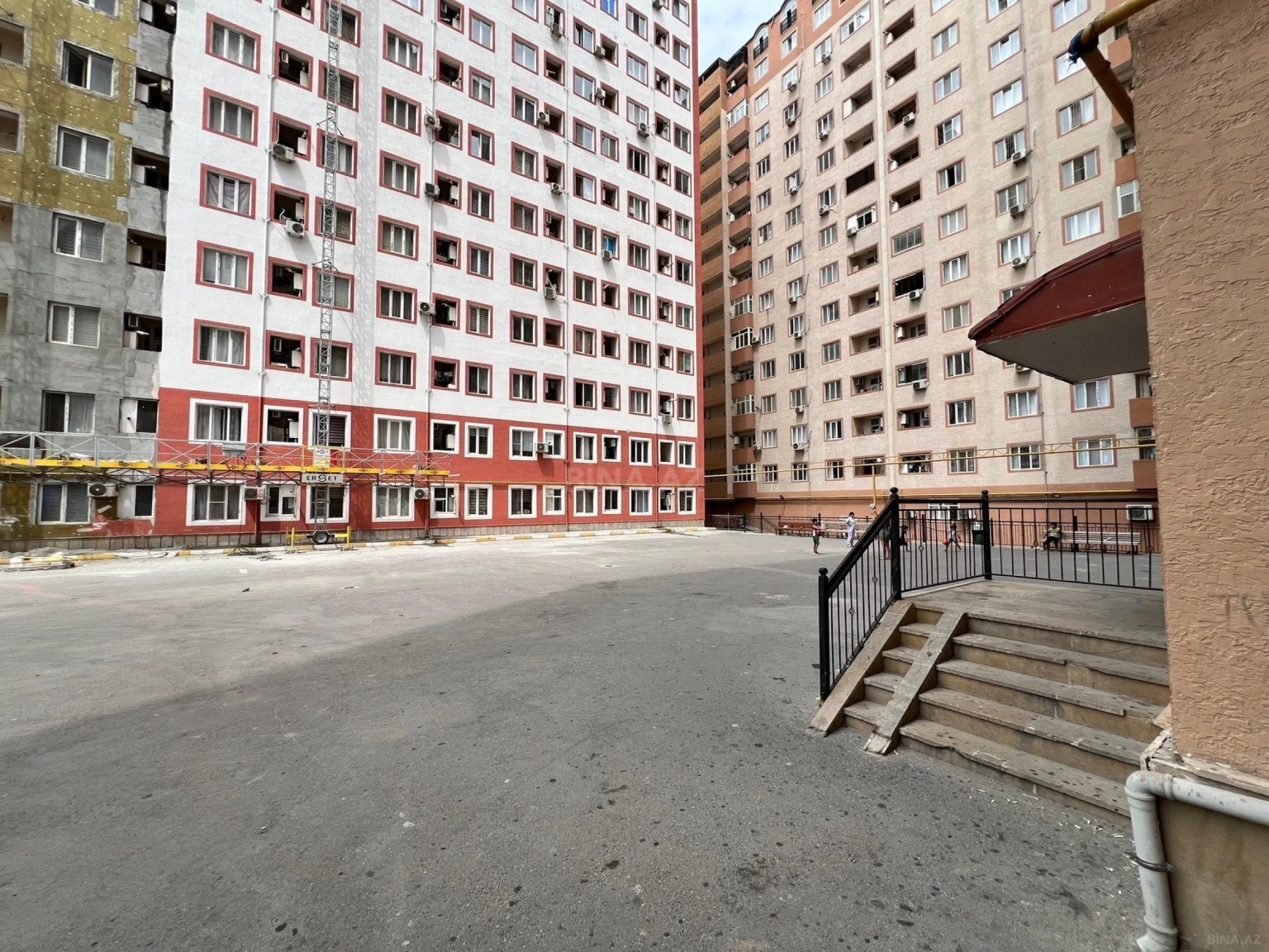 Kirayə verilir 2 otaqlı mənzil 55 m²