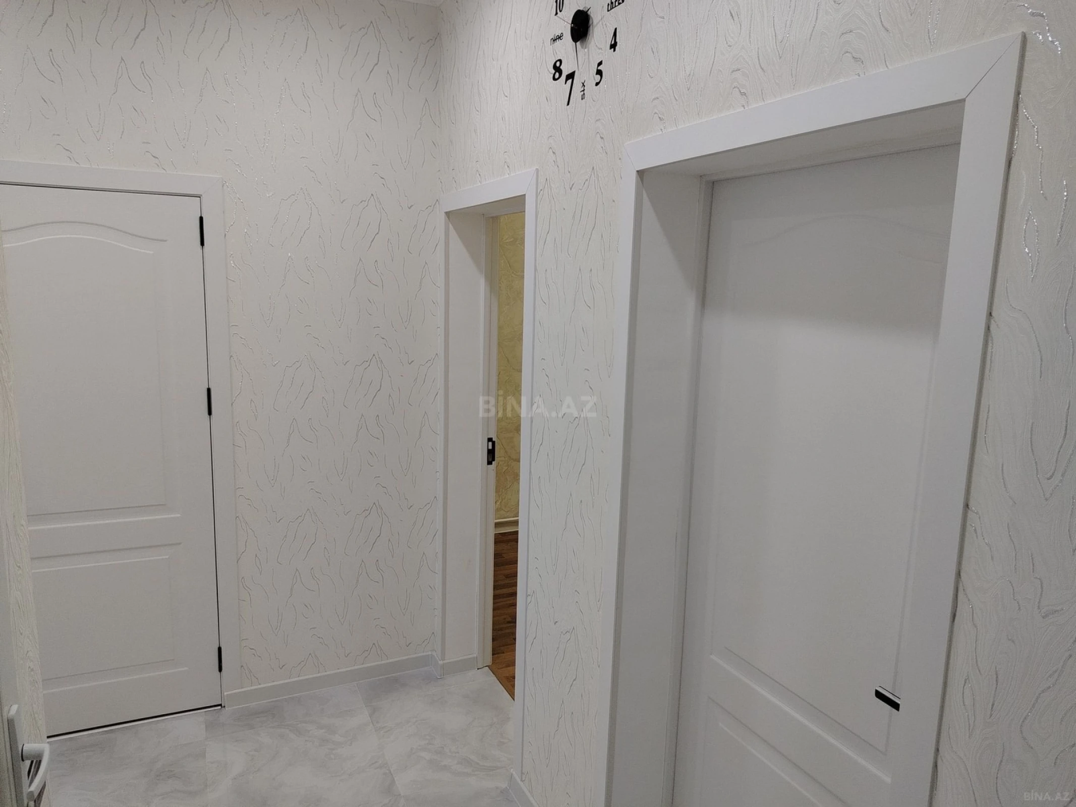 Satılır 3 otaqlı mənzil 68 m²